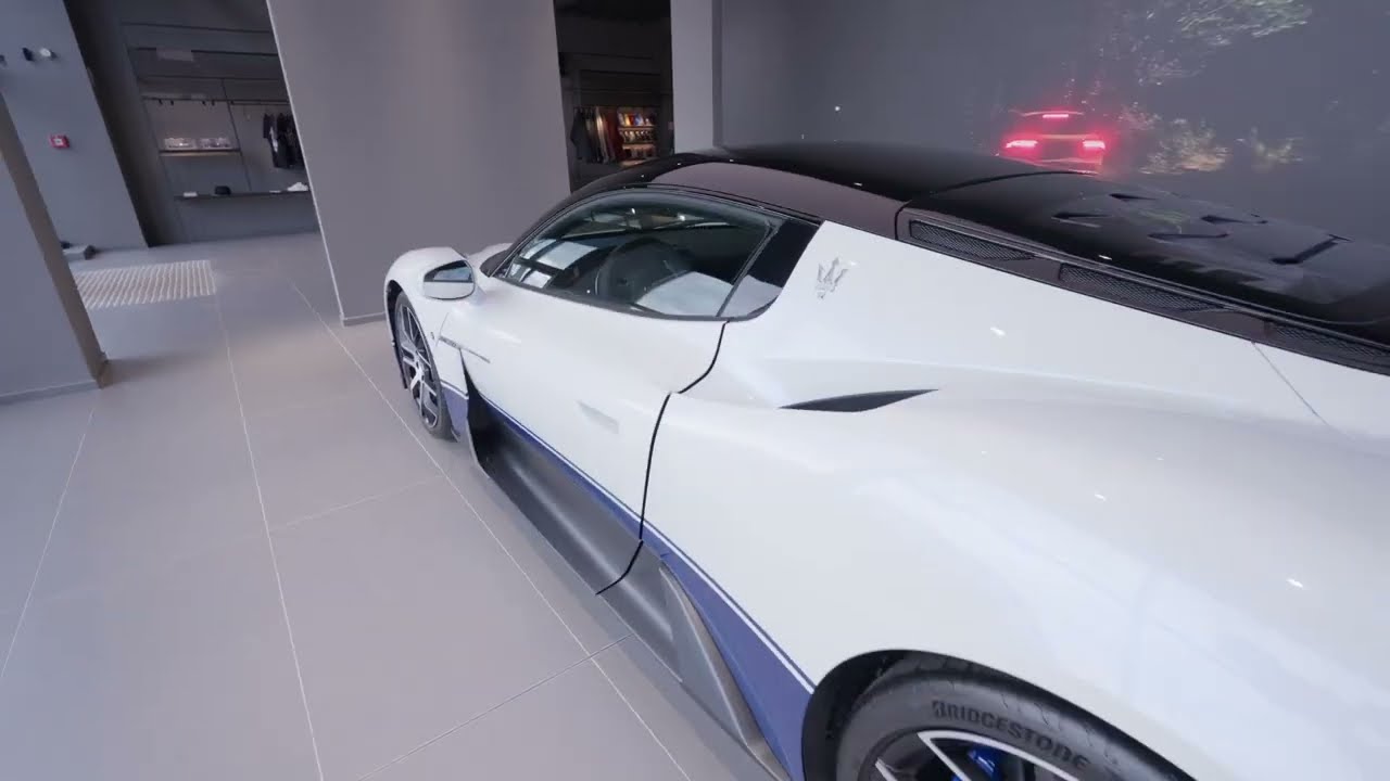 Maserati New Showroom (Version 3)